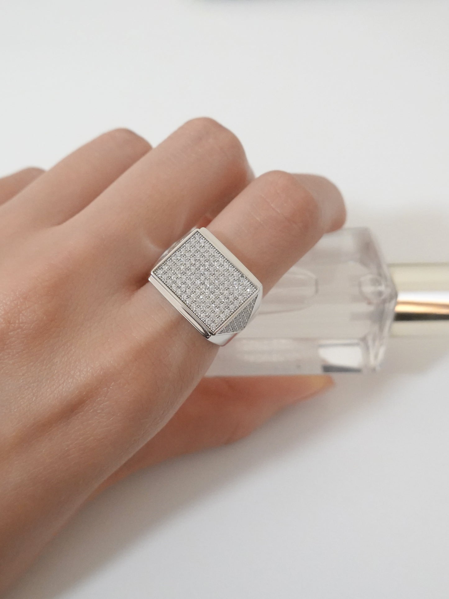 Chevalier Pavé Square Ring