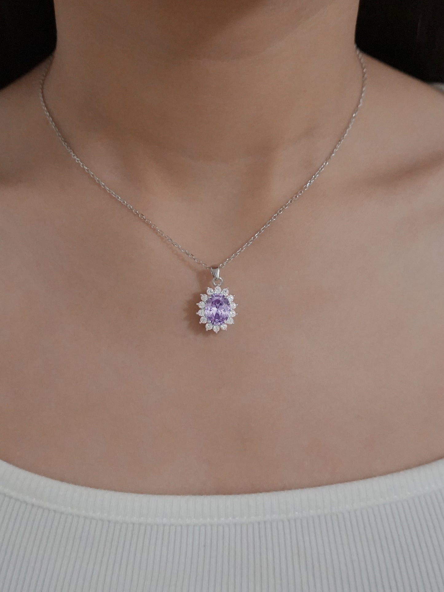 Kate Flower Silver Necklace - Lilac