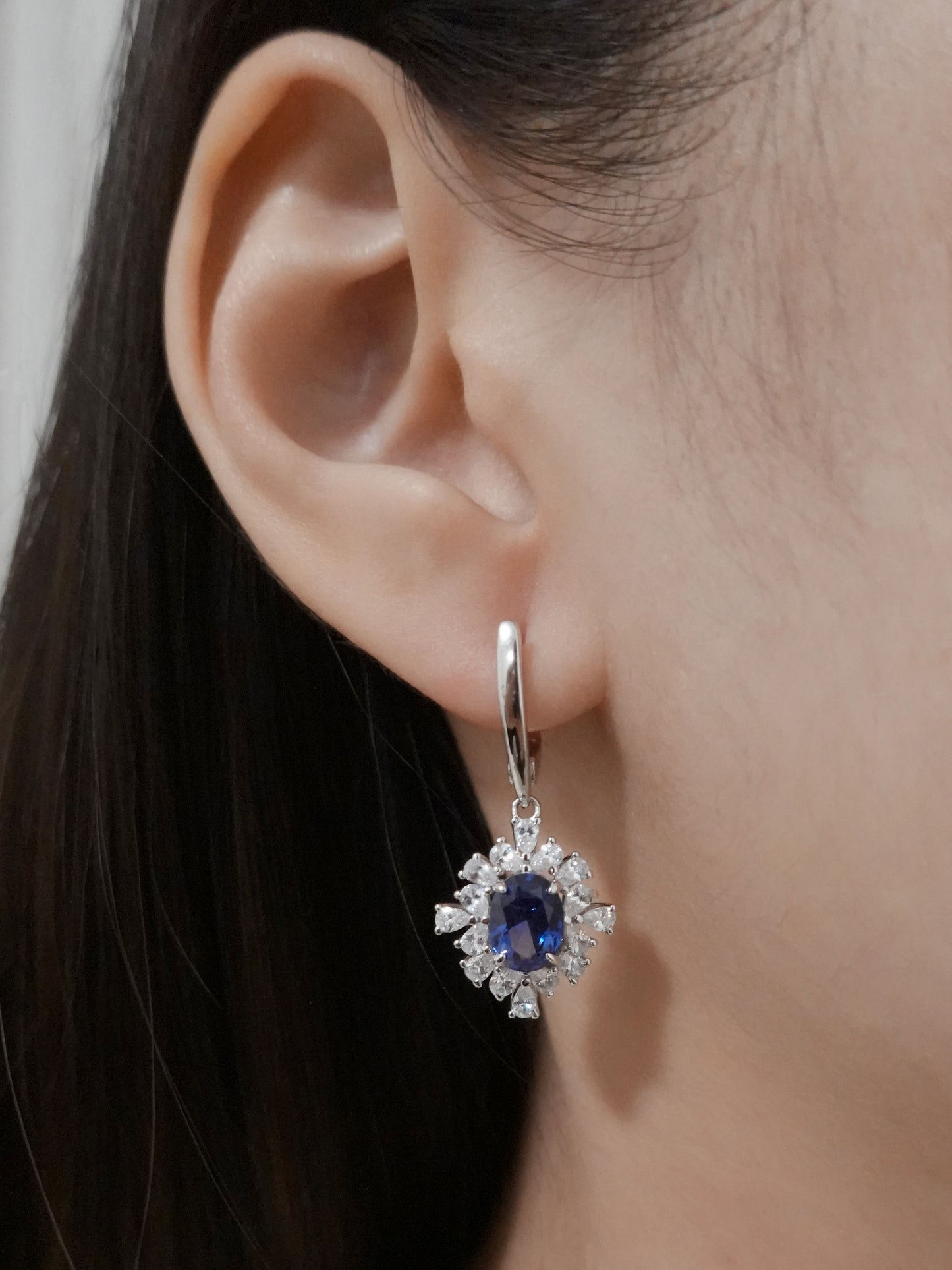 Grand Royal Pendant Earrings