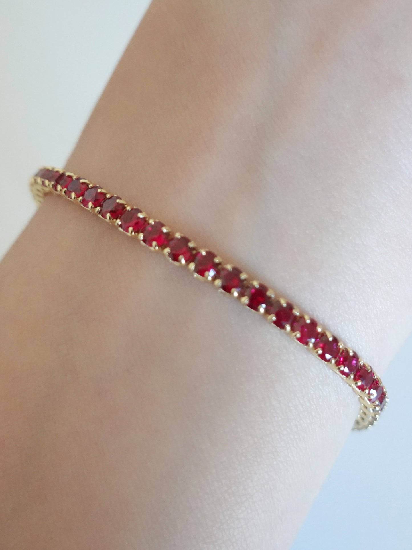 Bracciale Tennis 3mm Argento con Zirconi Rossi Placcato Oro