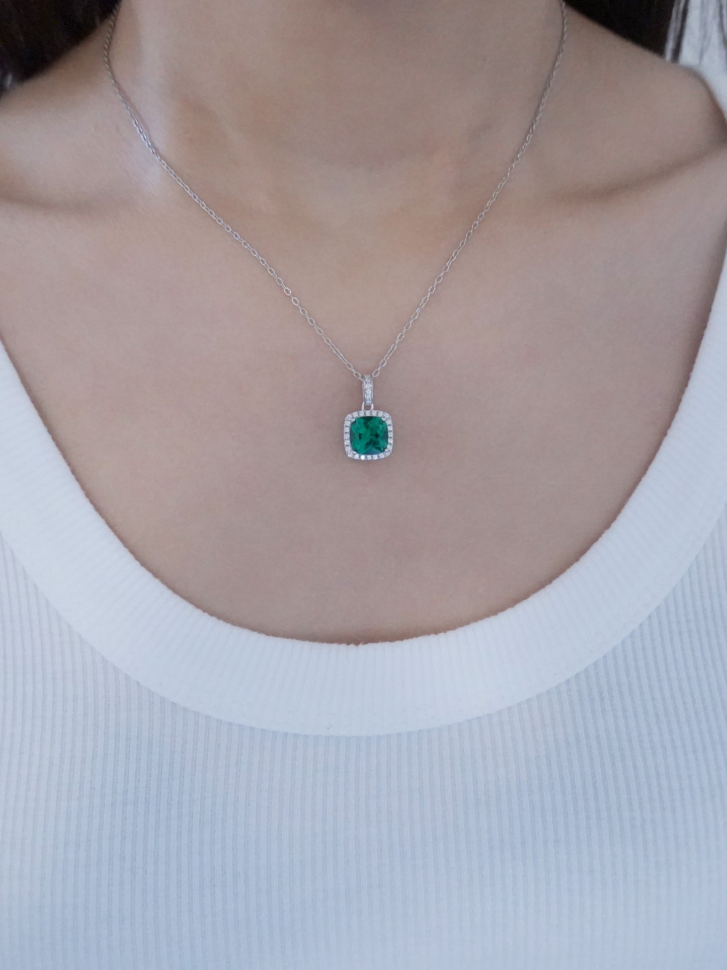 Collana Punto Luce Emerald