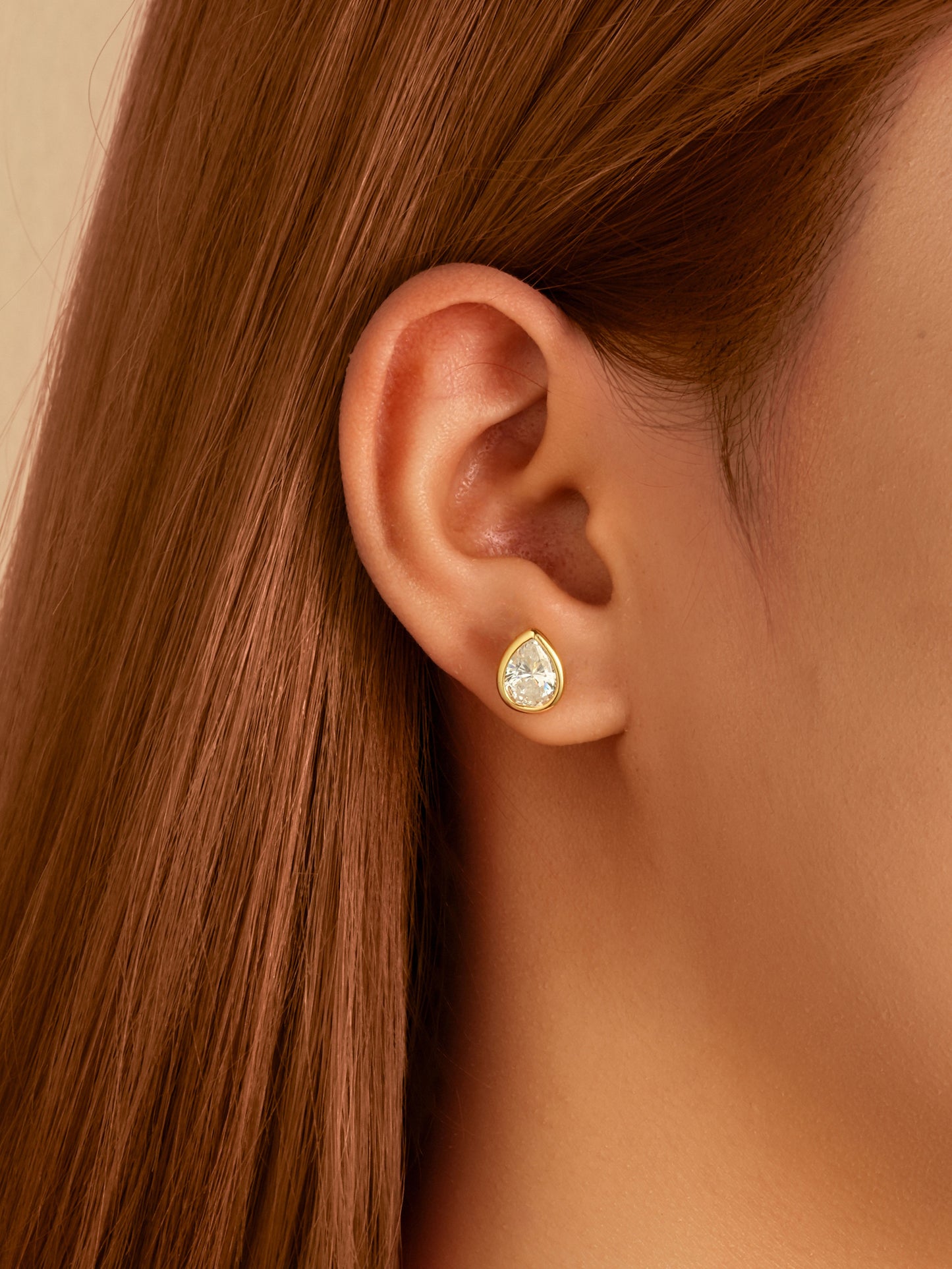 Orecchini Bezel Goccia